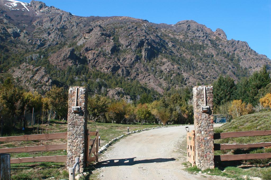 סן קרלוס דה ברילוצ'ה Estancia Del Carmen Mountain Resort מראה חיצוני תמונה